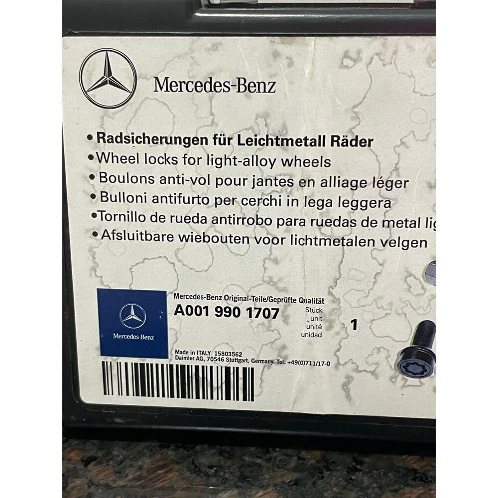 Mercedes-Benz wheel locks for light-alloy wheels versatile avoid theft - Picture 10 of 10